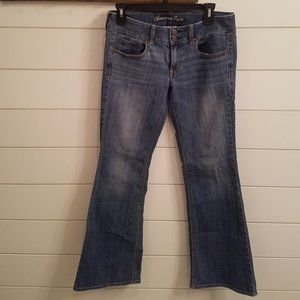 AE American Eagle Artist Super Stretch Jeans Size 6 Short 6S